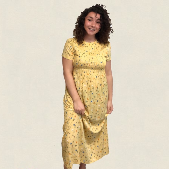 Vintage yellow floral front pleated prairie dress - Picture 8 of 8